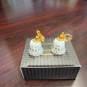 Avon Porcelain Bell Clip Earrings NIB vintage 1993